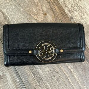 Black authentic Tory Burch wallet